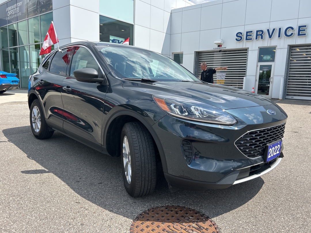 used 2022 Ford Escape car, priced at $27,998