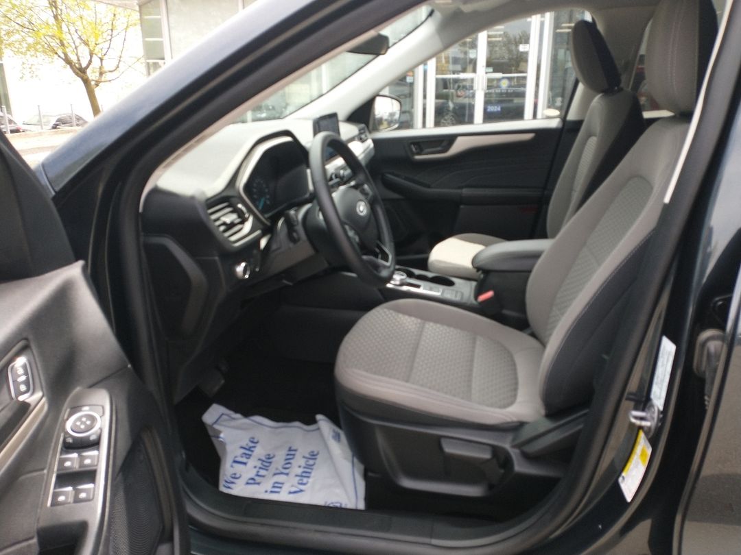 used 2022 Ford Escape car, priced at $28,397