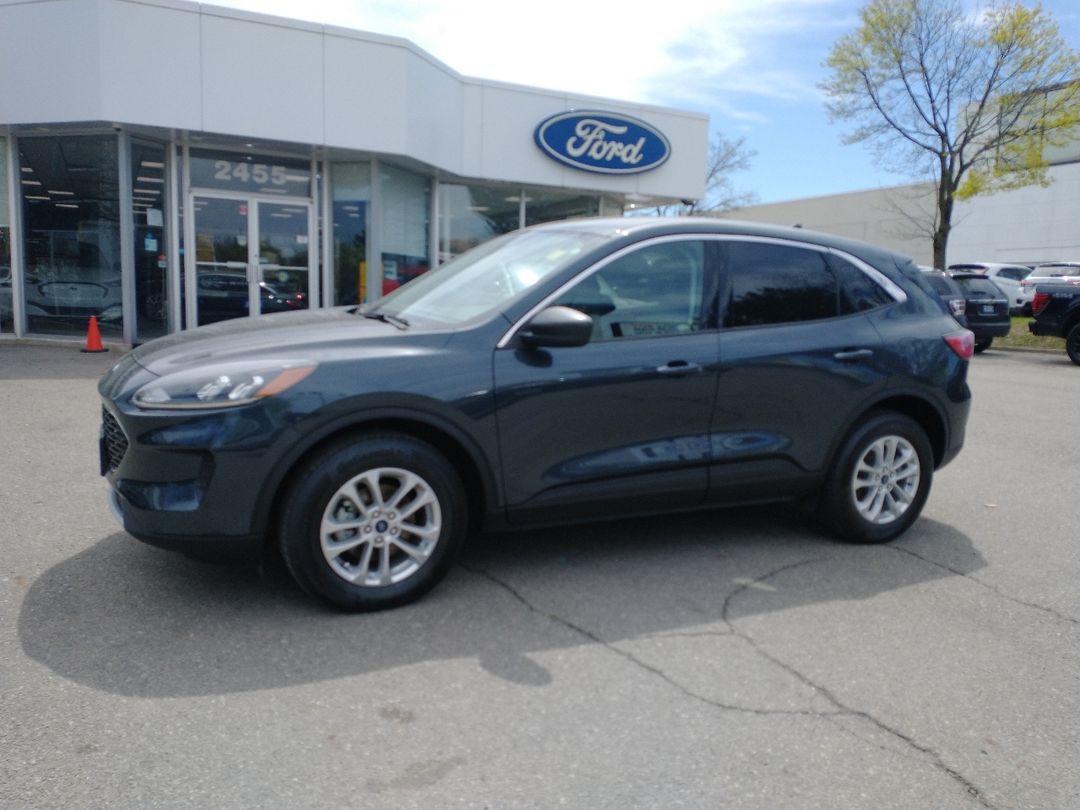 used 2022 Ford Escape car, priced at $28,397