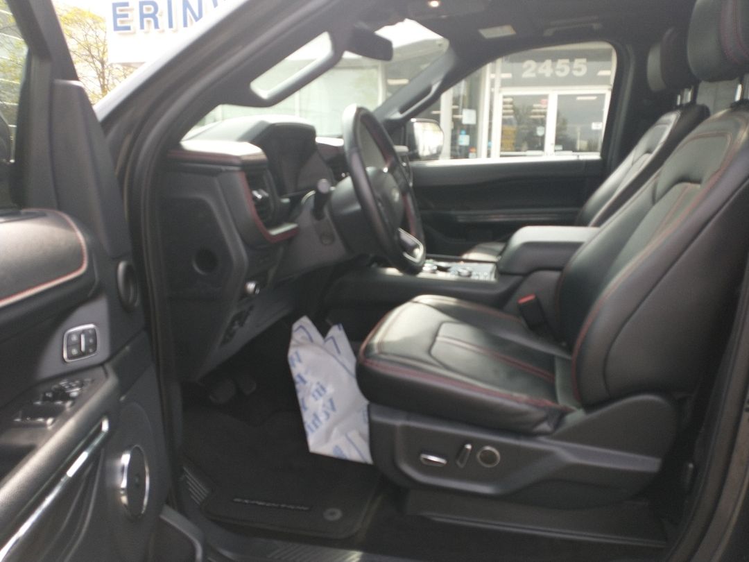 used 2022 Ford Expedition car, priced at $59,998