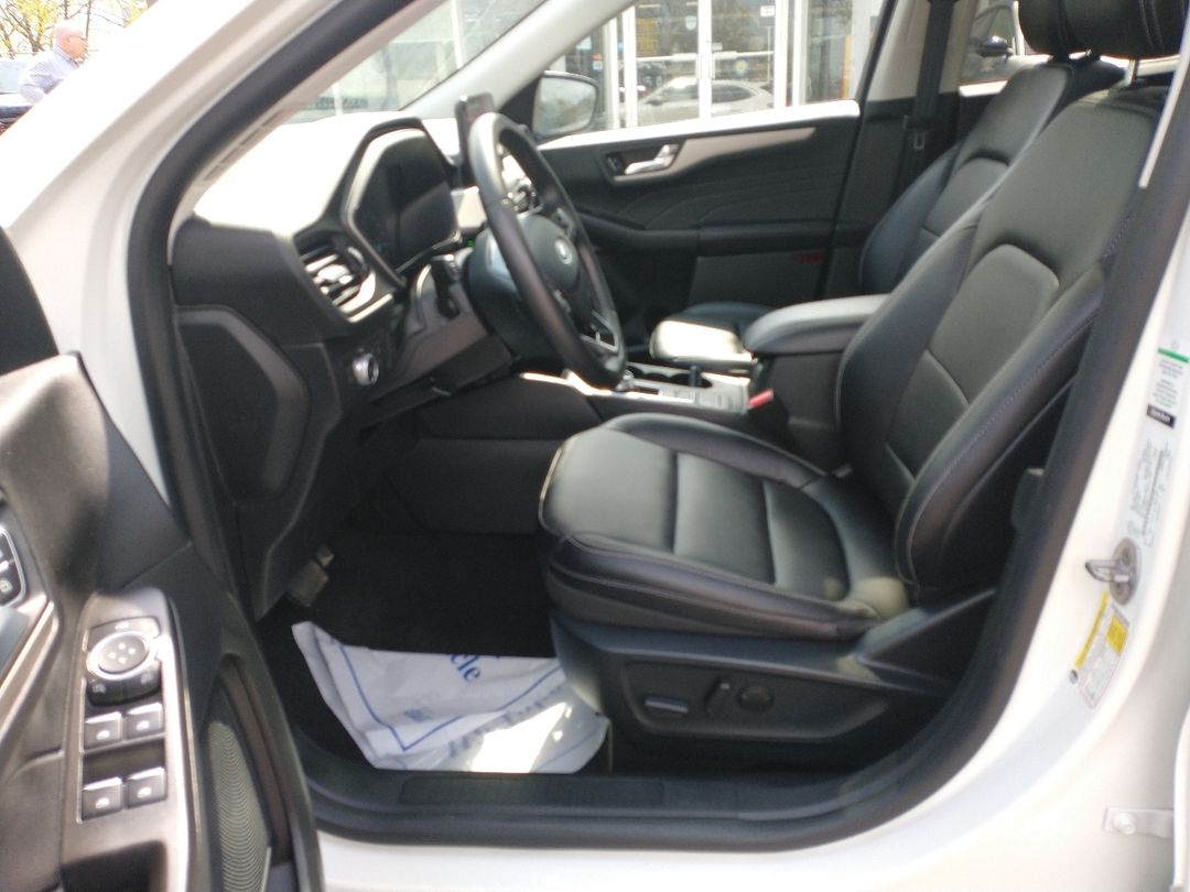 used 2021 Ford Escape car, priced at $30,998