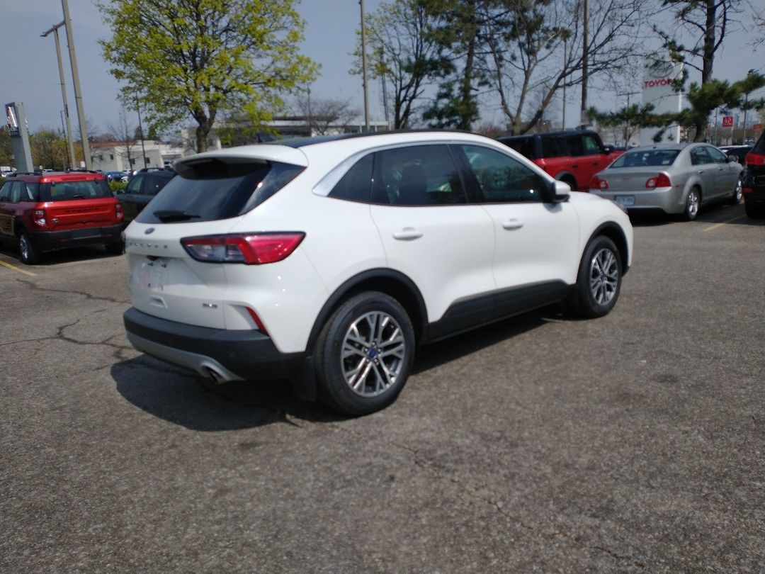used 2021 Ford Escape car, priced at $30,998