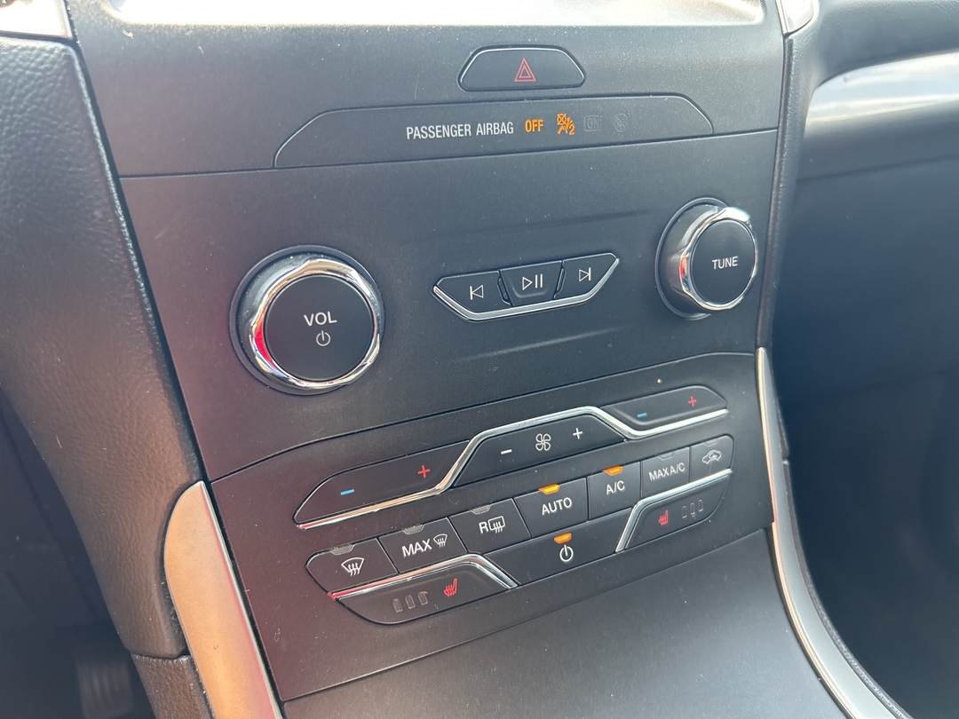 used 2020 Ford Edge car, priced at $19,988