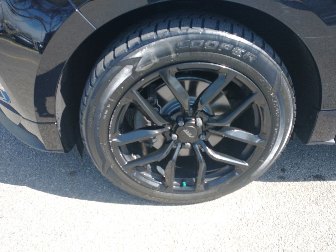 used 2020 Ford Edge car, priced at $27,397