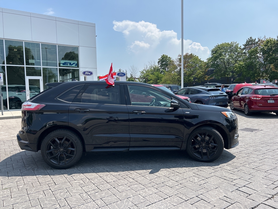 used 2020 Ford Edge car, priced at $26,998