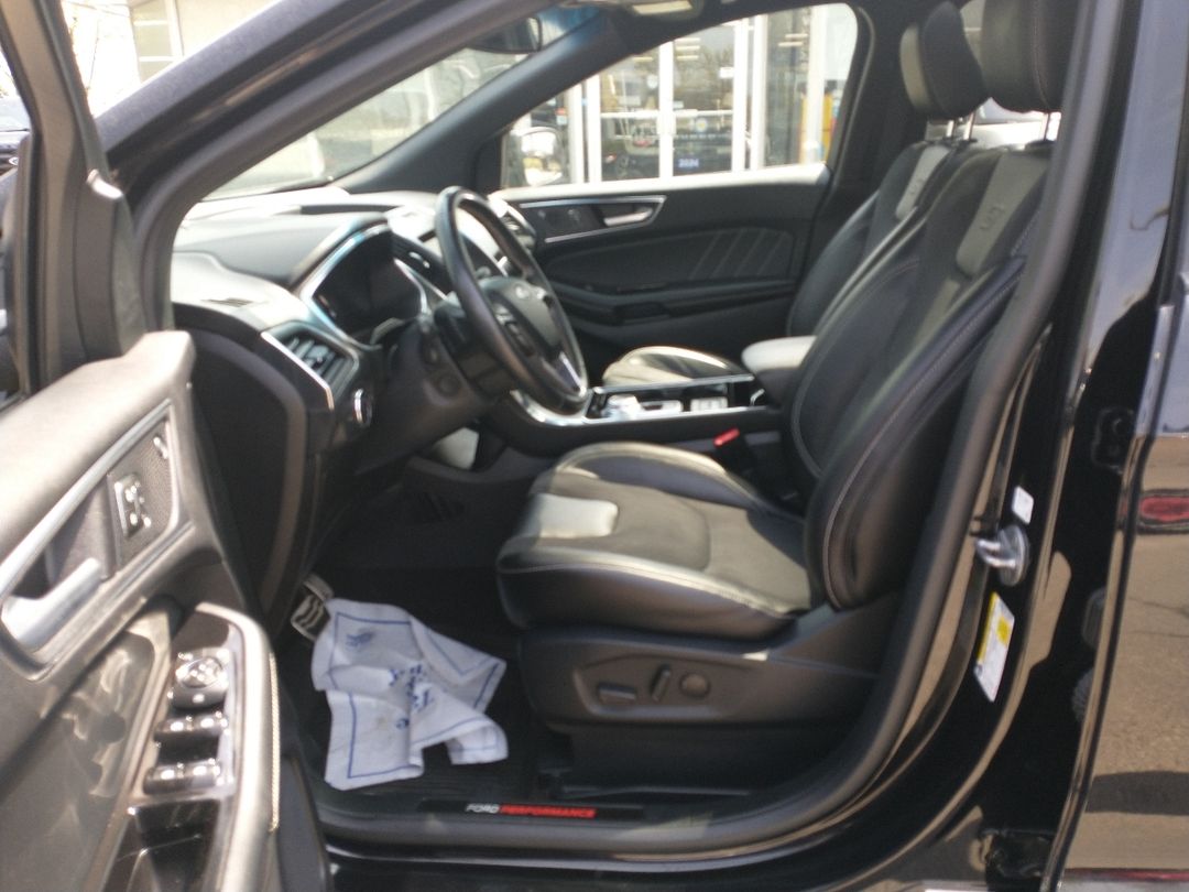 used 2020 Ford Edge car, priced at $27,998