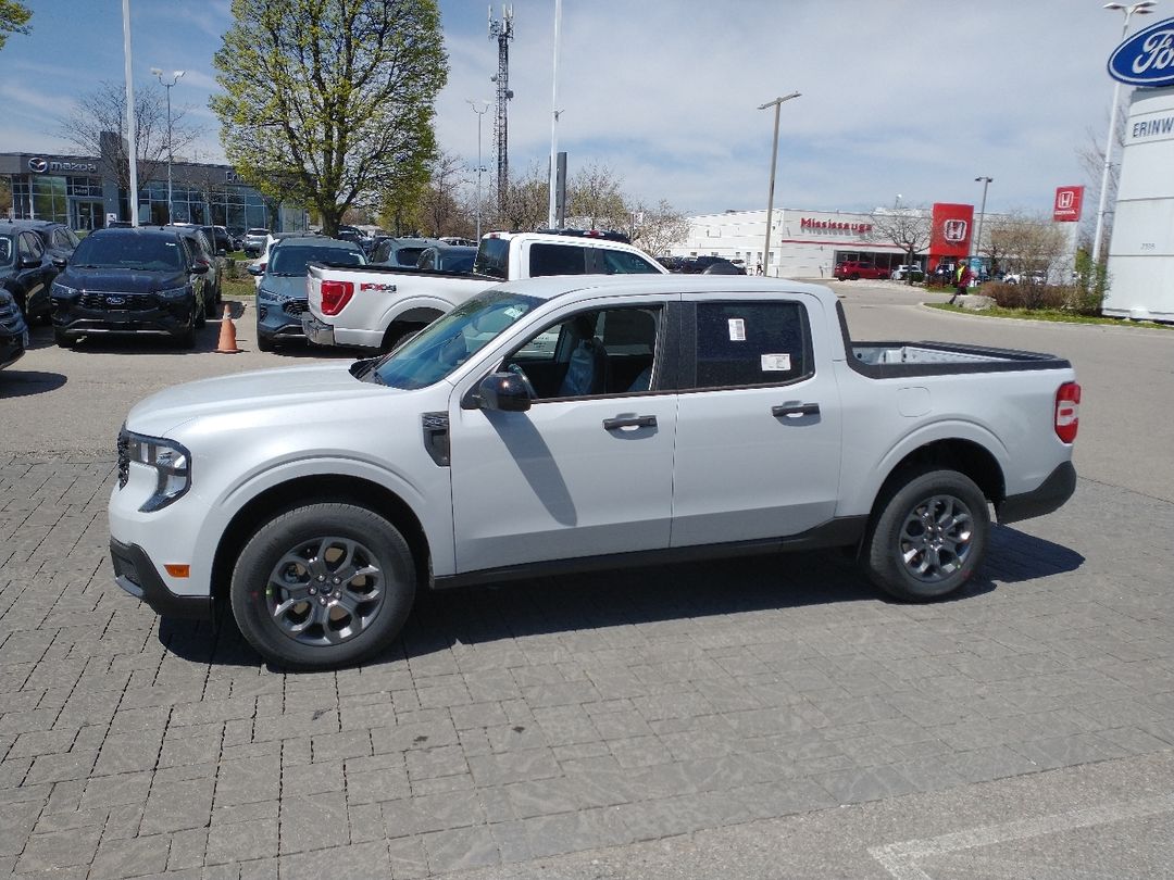 new 2025 Ford Maverick car, priced at $42,394