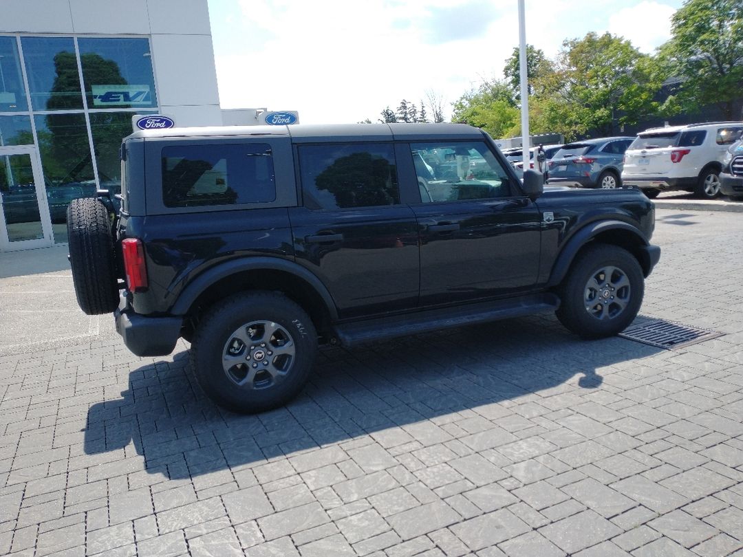 new 2025 Ford Bronco car, priced at $55,677