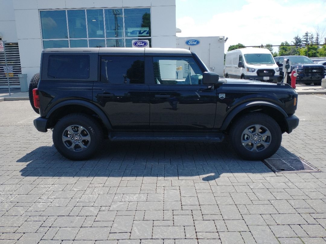 new 2025 Ford Bronco car, priced at $55,677