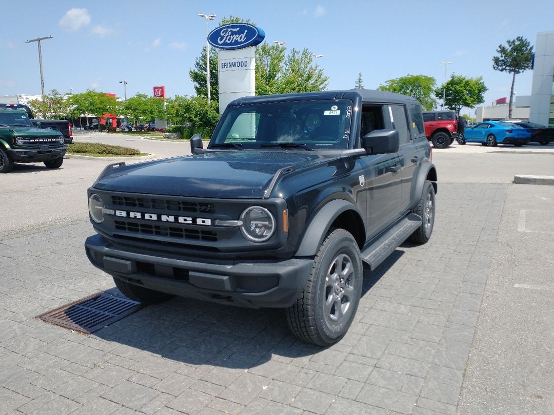 new 2025 Ford Bronco car, priced at $55,677