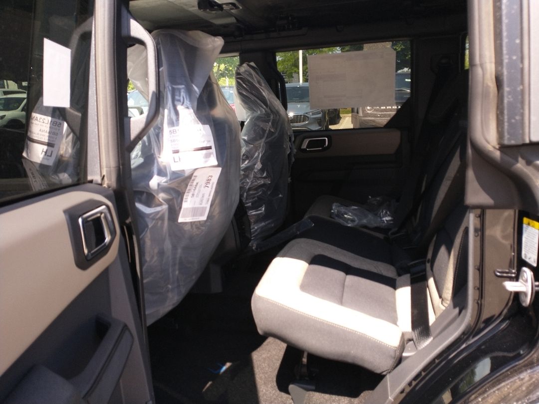 new 2025 Ford Bronco car, priced at $55,677