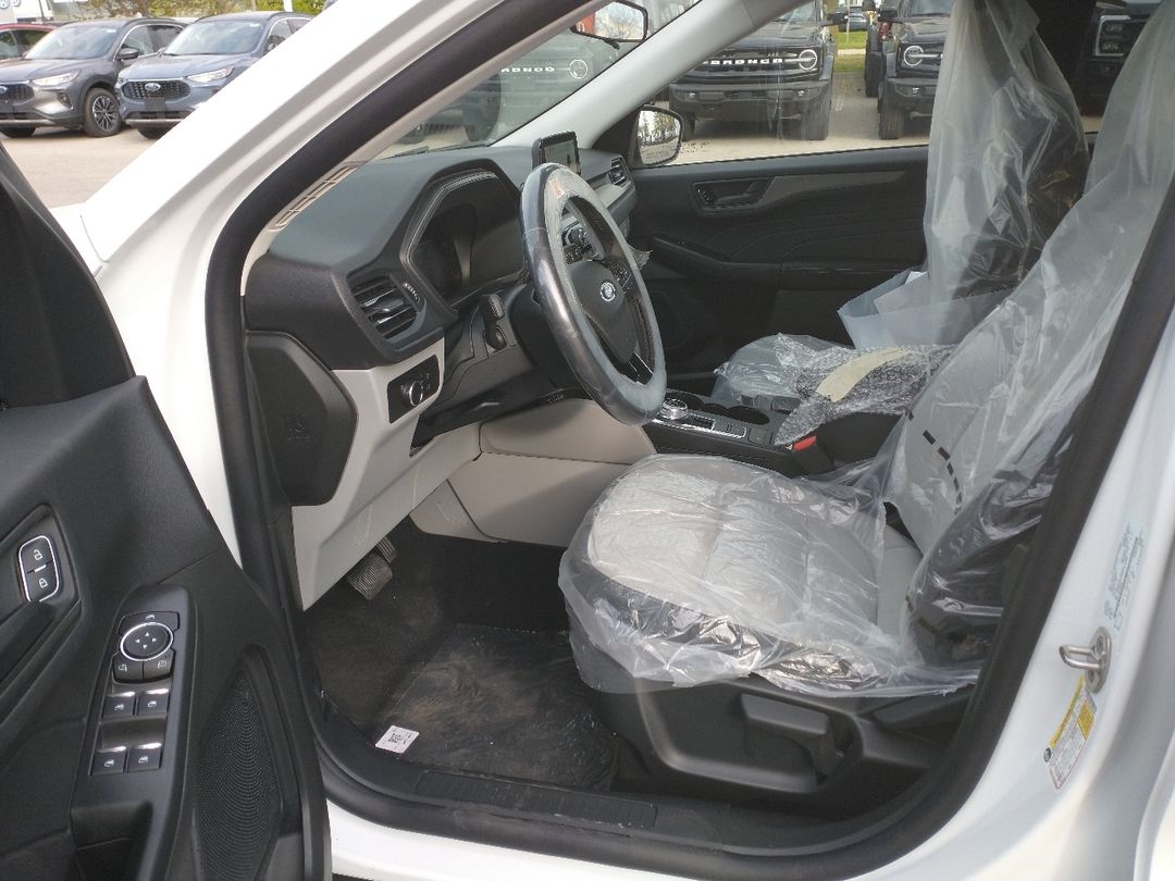 new 2025 Ford Escape car, priced at $37,243