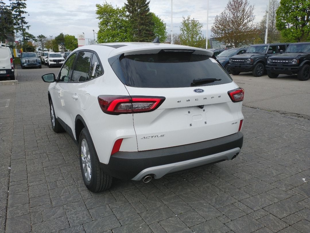 new 2025 Ford Escape car, priced at $37,243