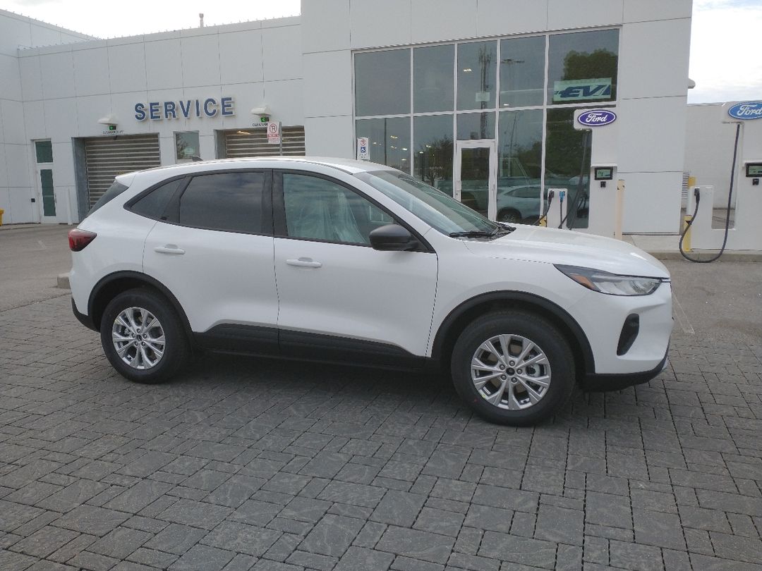 new 2025 Ford Escape car, priced at $37,243
