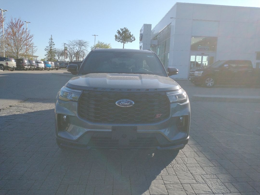 new 2025 Ford Explorer car, priced at $72,964