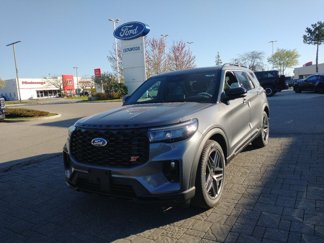 new 2025 Ford Explorer car, priced at $72,964