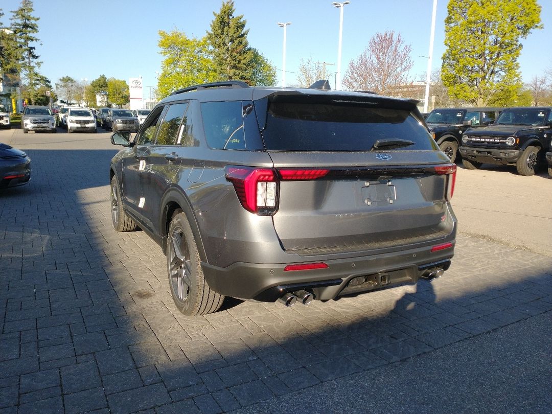 new 2025 Ford Explorer car, priced at $72,964