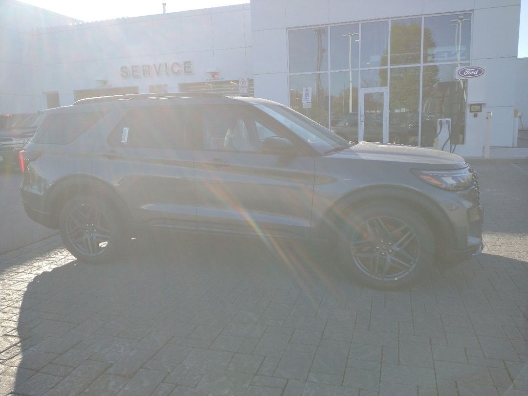 new 2025 Ford Explorer car, priced at $71,765