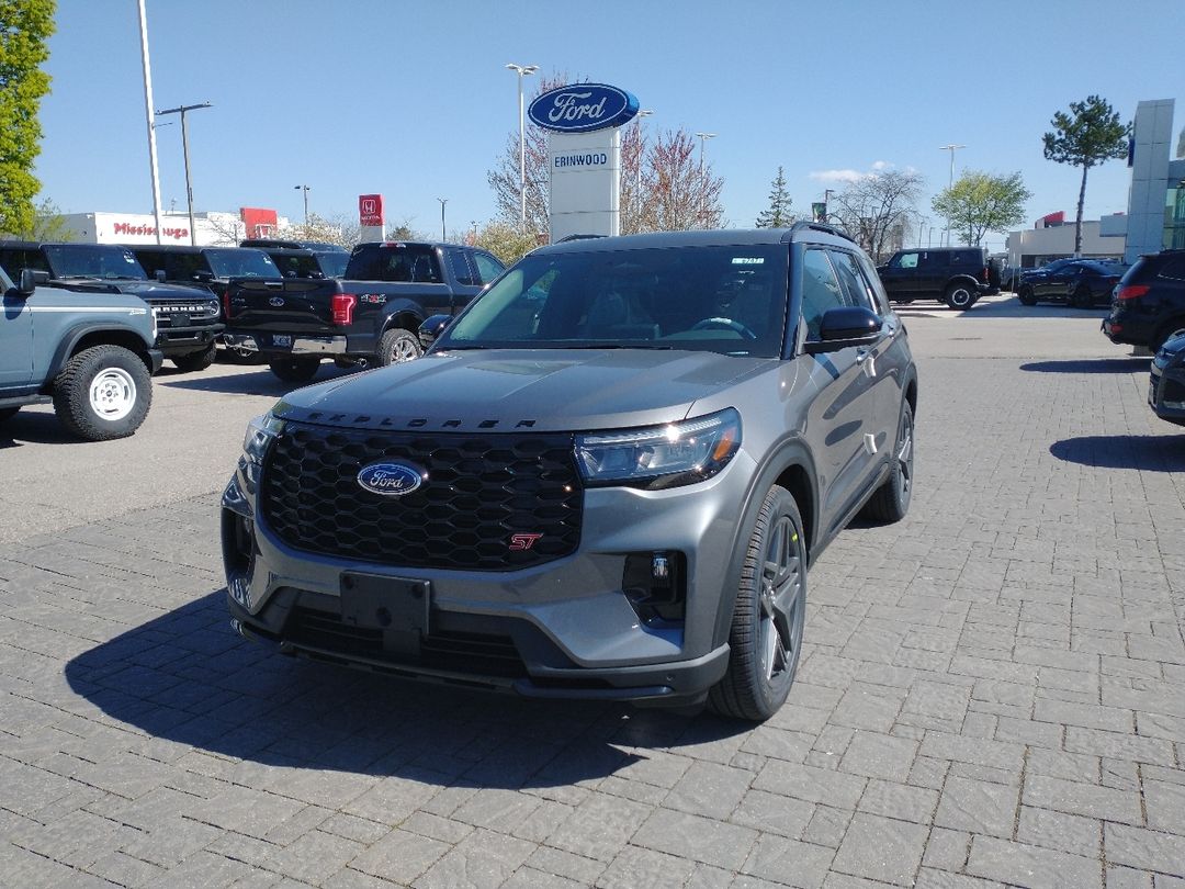 new 2025 Ford Explorer car, priced at $72,964