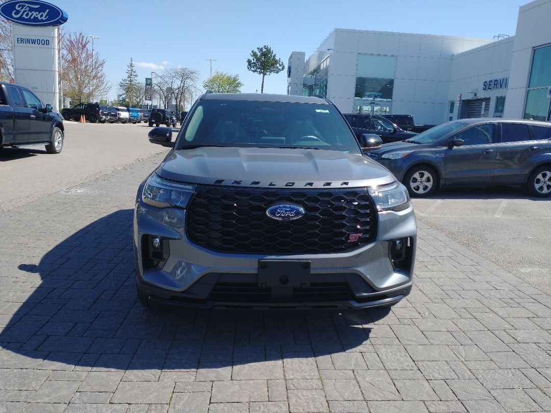 new 2025 Ford Explorer car, priced at $72,964
