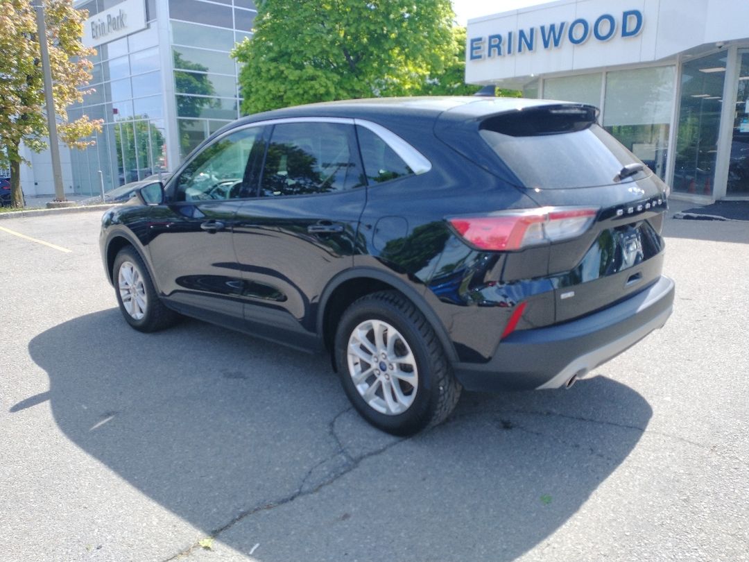used 2022 Ford Escape car, priced at $29,397