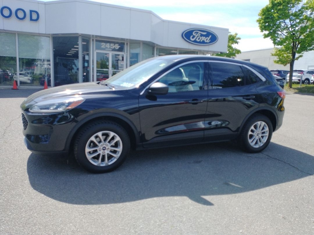 used 2022 Ford Escape car, priced at $28,998