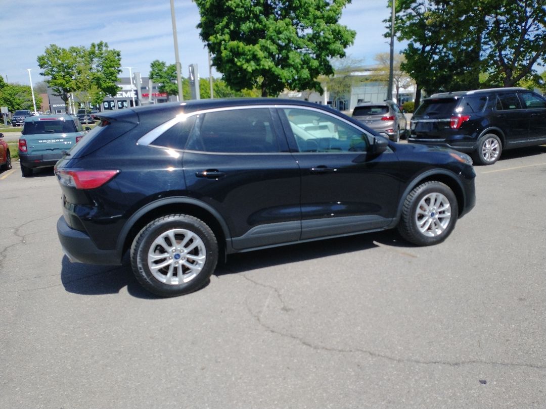 used 2022 Ford Escape car, priced at $29,397
