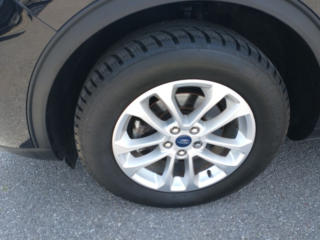 used 2022 Ford Escape car, priced at $29,397