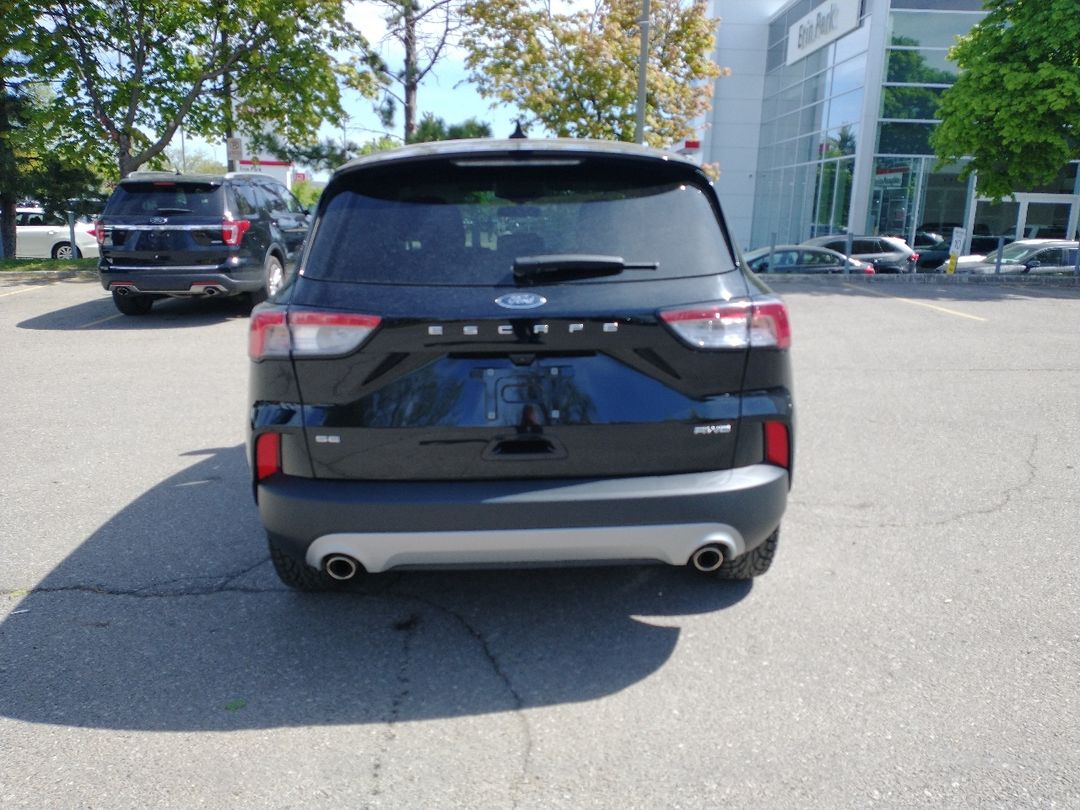 used 2022 Ford Escape car, priced at $29,397