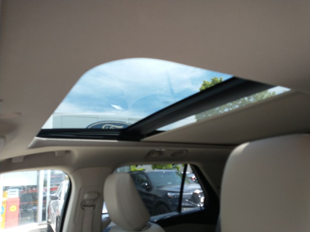 used 2021 Ford Explorer car, priced at $40,397