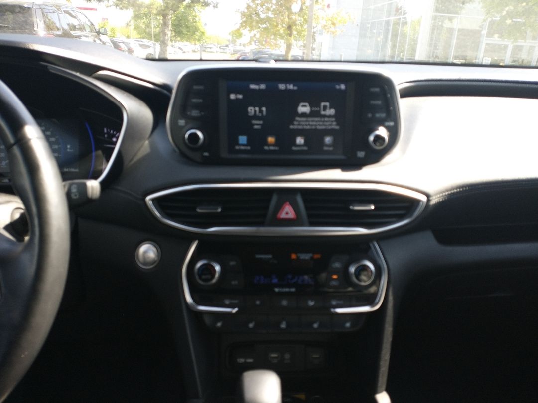 used 2019 Hyundai Santa Fe car, priced at $24,397