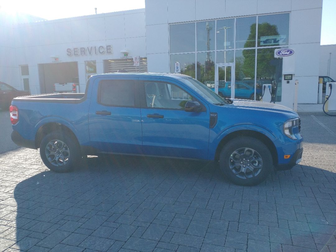 new 2025 Ford Maverick car, priced at $42,094