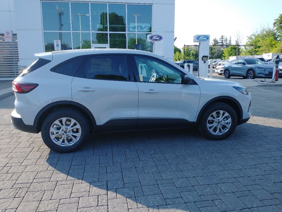 new 2025 Ford Escape car, priced at $39,543
