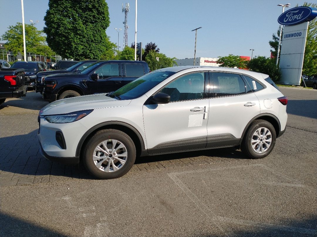 new 2025 Ford Escape car, priced at $39,543