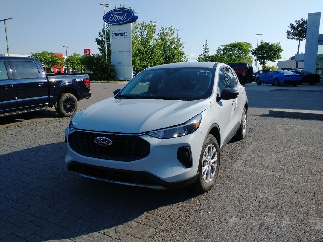 new 2025 Ford Escape car, priced at $39,543