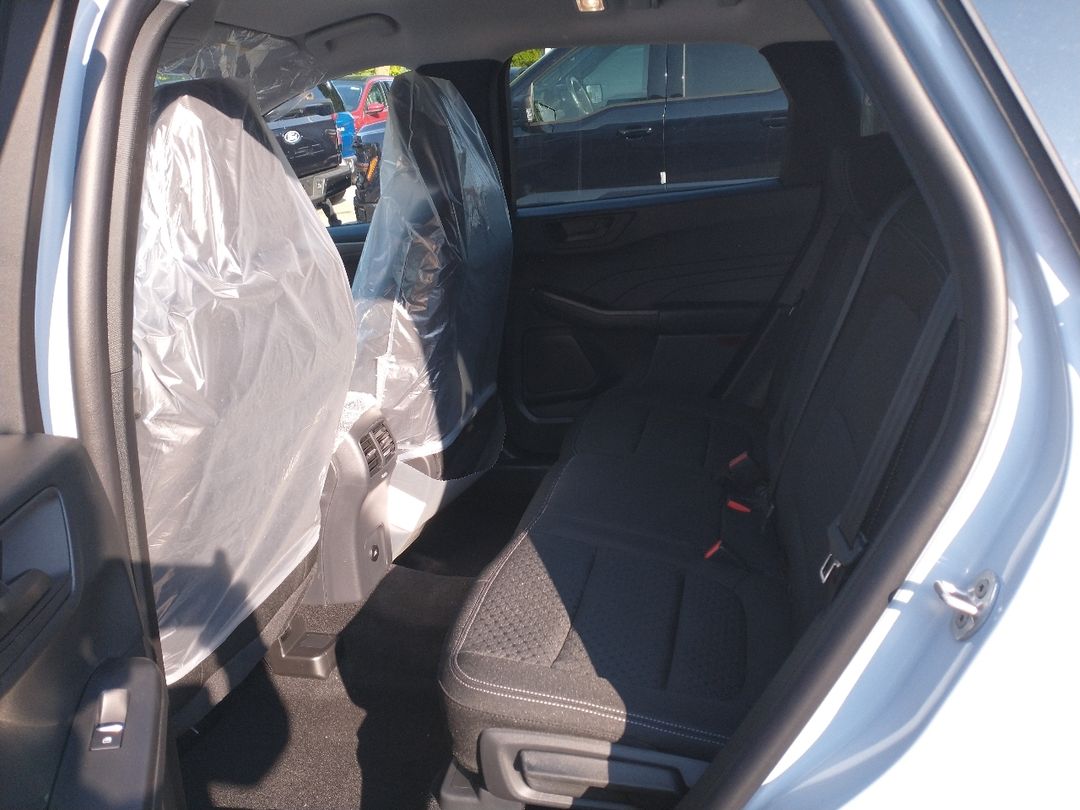 new 2025 Ford Escape car, priced at $39,543