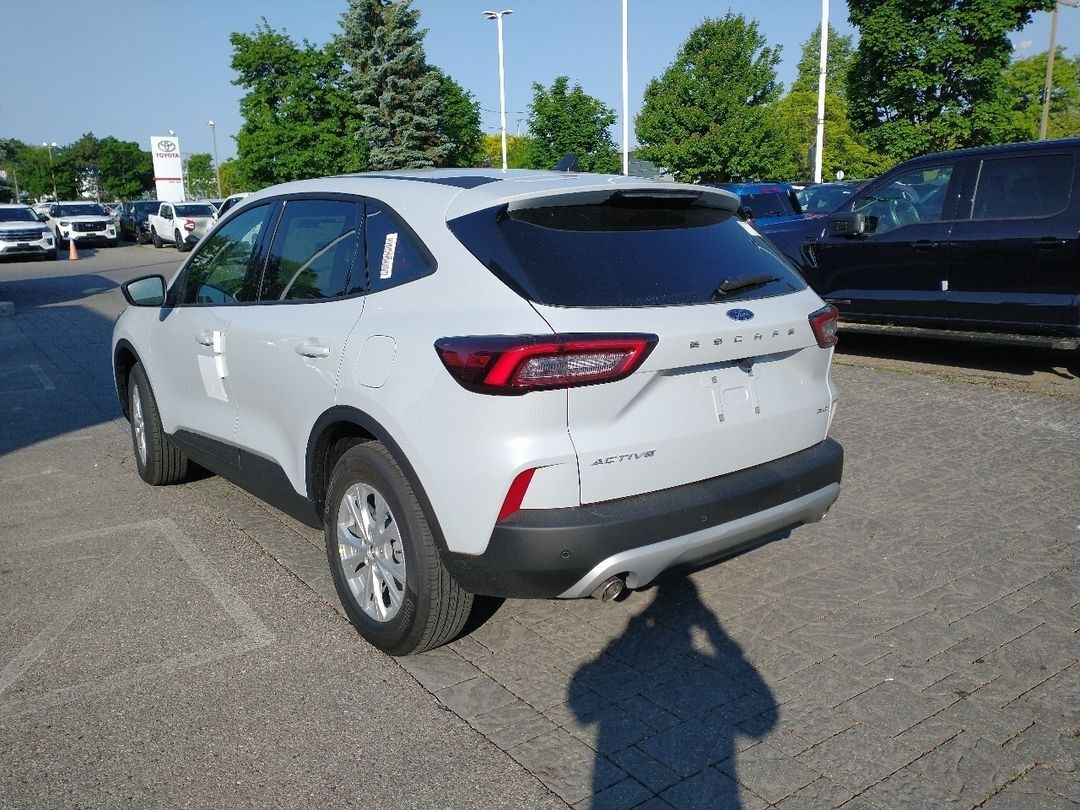 new 2025 Ford Escape car, priced at $39,144