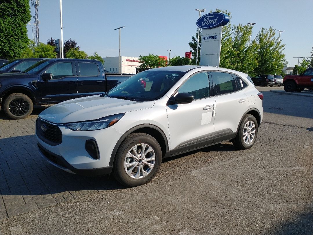 new 2025 Ford Escape car, priced at $39,043