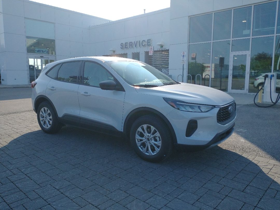 new 2025 Ford Escape car, priced at $39,543