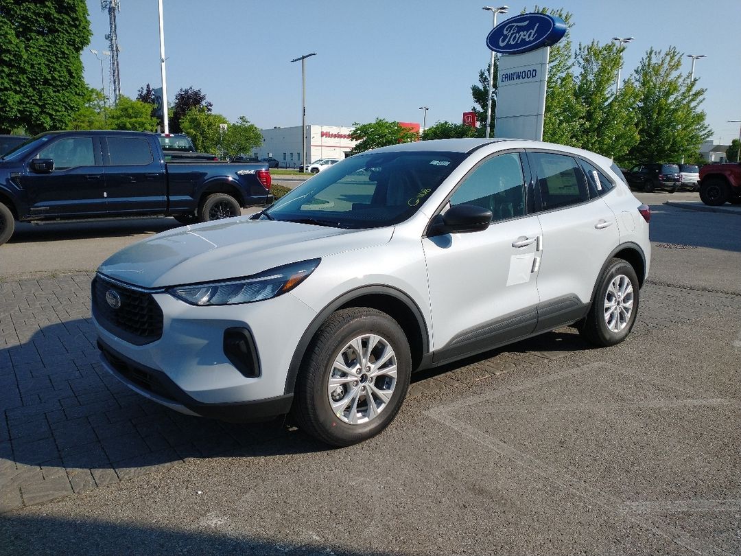 new 2025 Ford Escape car, priced at $39,043