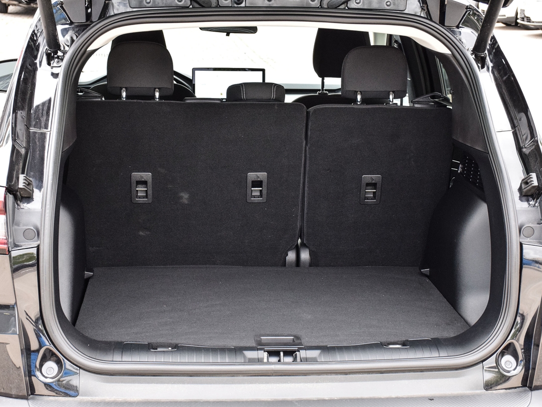 used 2023 Ford Escape car, priced at $31,988