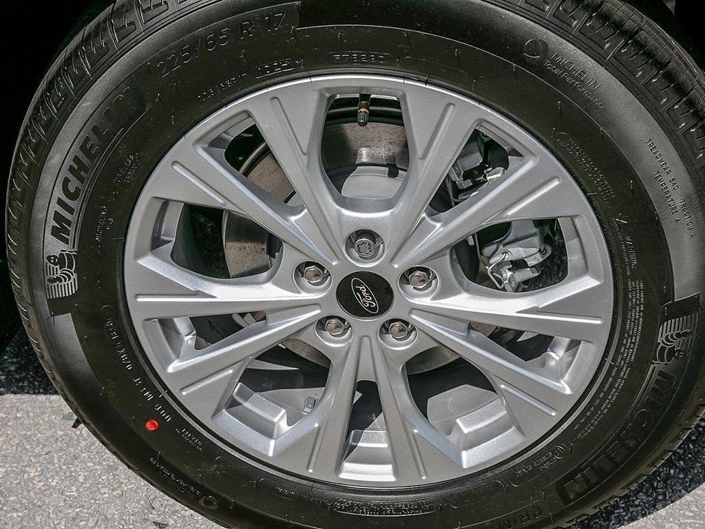 new 2025 Ford Escape car, priced at $39,644