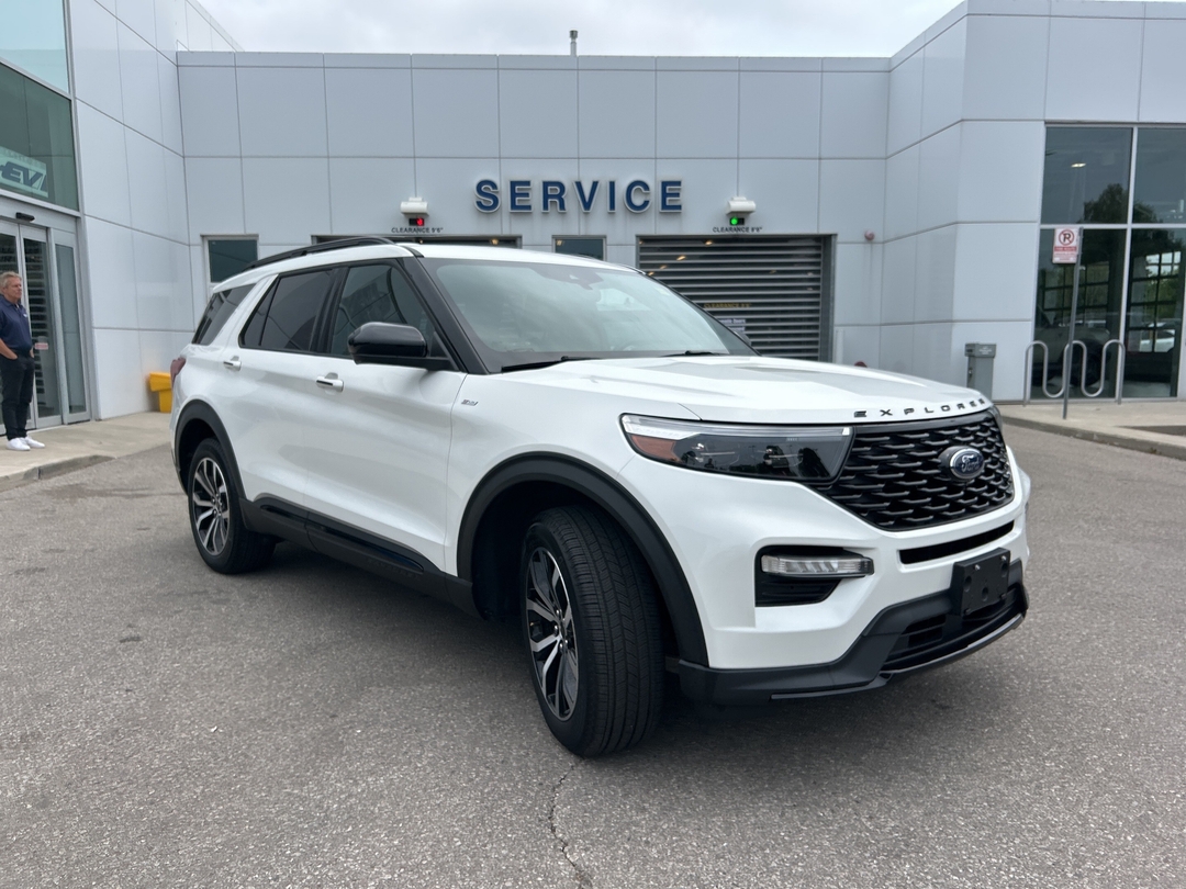used 2022 Ford Explorer car, priced at $40,500