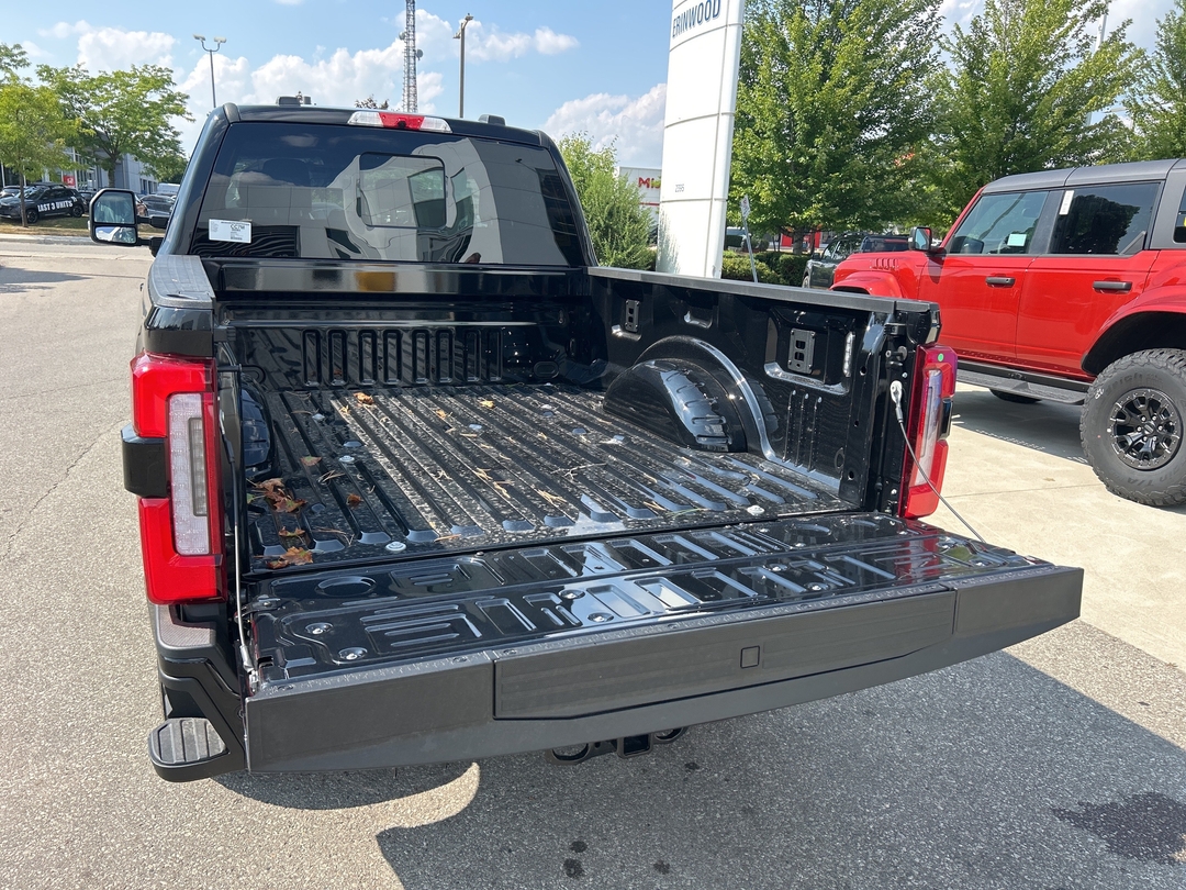 new 2025 Ford Super Duty F-250 SRW car, priced at $104,743