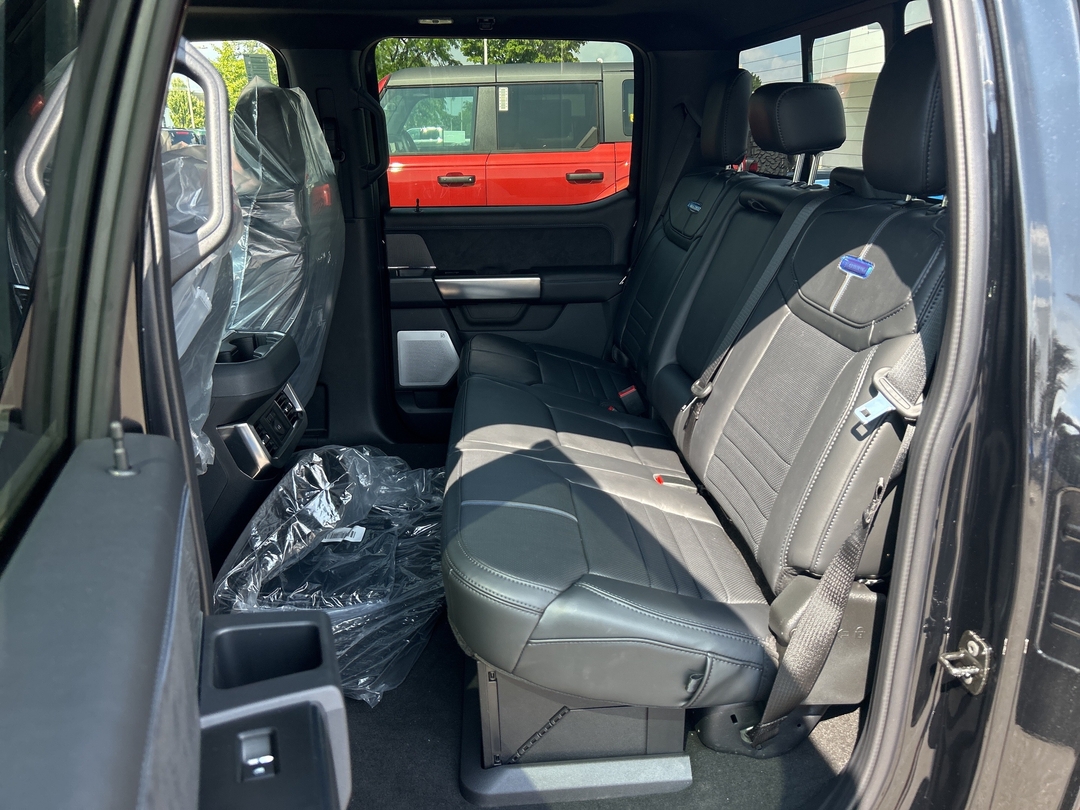 new 2025 Ford Super Duty F-250 SRW car, priced at $104,743