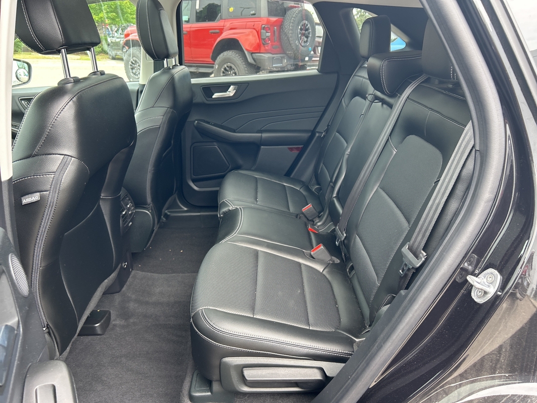used 2022 Ford Escape car, priced at $25,988