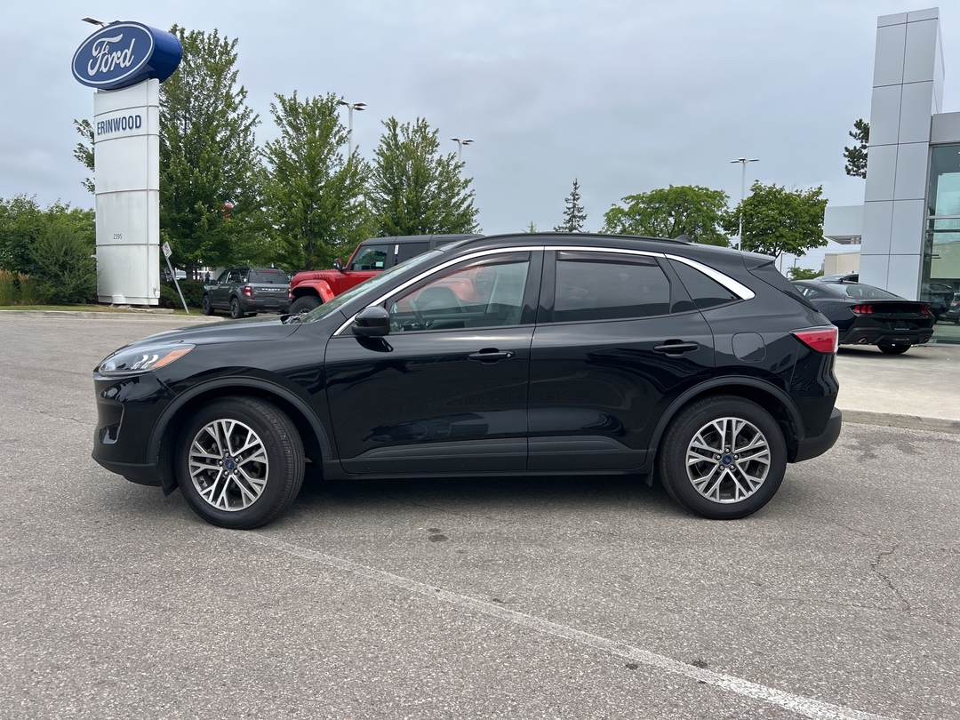 used 2022 Ford Escape car, priced at $25,988