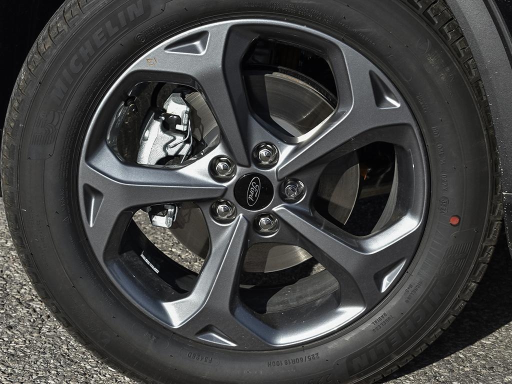new 2025 Ford Escape car, priced at $40,146