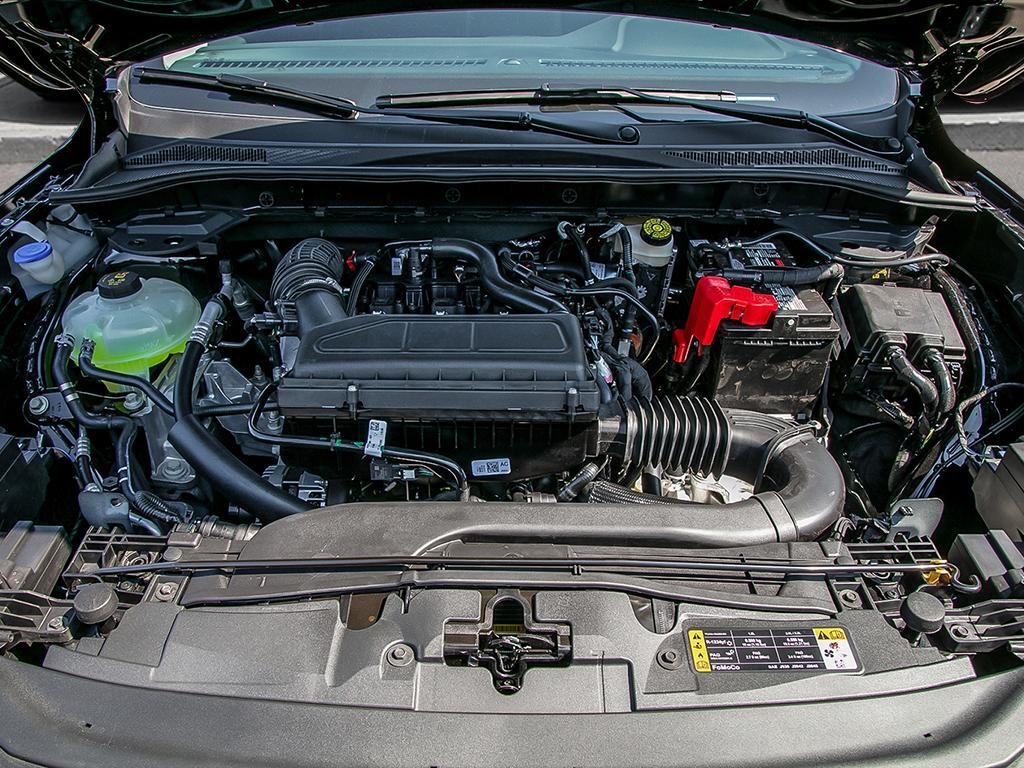 new 2025 Ford Escape car, priced at $40,146