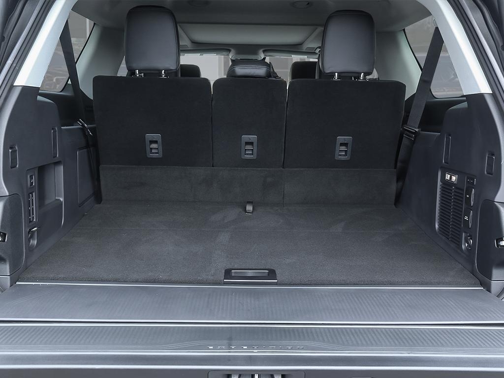 new 2025 Ford Expedition car, priced at $111,322
